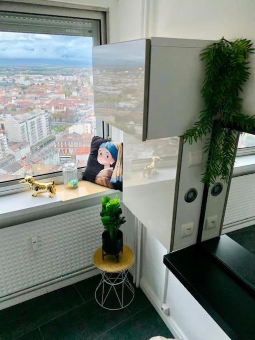 Grand Appartement 2 Chambres 5 Pers Max, Vue Panoramique Avec Parking مُلووز المظهر الخارجي الصورة